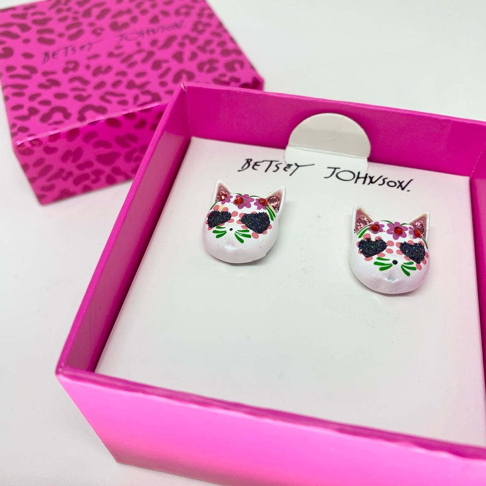 Betsey Johnson Dia De Los Muertos Gata Cat Stud Earrings!